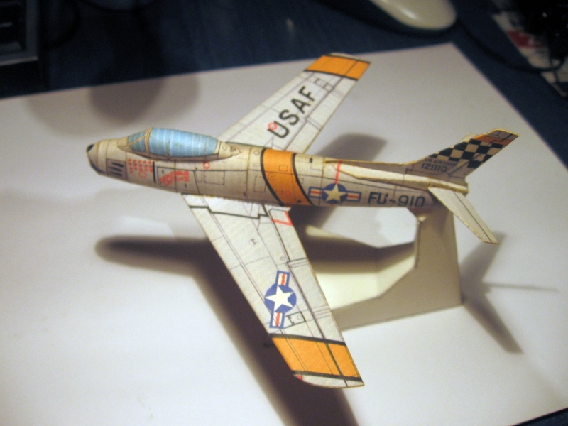 F-86 Sabre 1:100